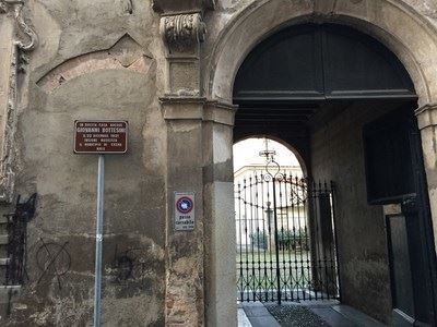 Palazzo Barbara già Vimercati Zurla