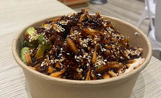 Foto rubrica About Poke: le Hawaii in via Gramsci a Crema