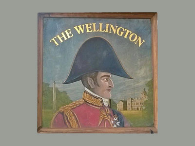 Logo Wellington Pub